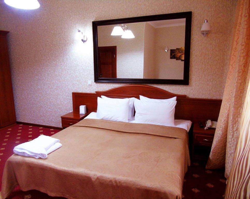 Amsterdam Hotel Aktobe Bagian luar foto