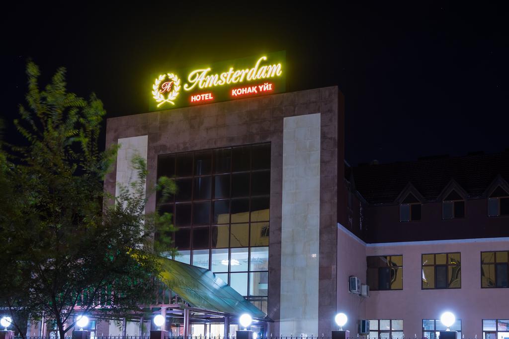 Amsterdam Hotel Aktobe Bagian luar foto